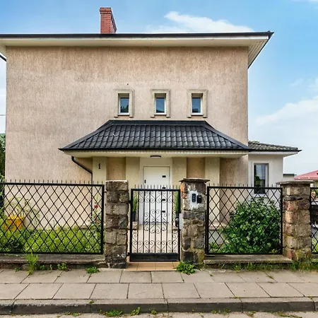 Citystay Przestronny Dom Z Tarasem W Gdyni Prázdninový dům Gdyně