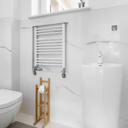 Prázdninový dům Citystay Przestronny Dom Z Tarasem W Gdyni